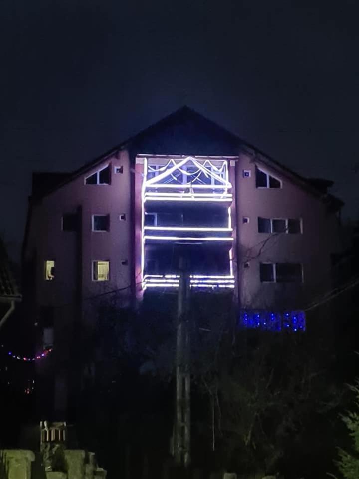 Vila Muntii Bucegi & Spa برانْ المظهر الخارجي الصورة
